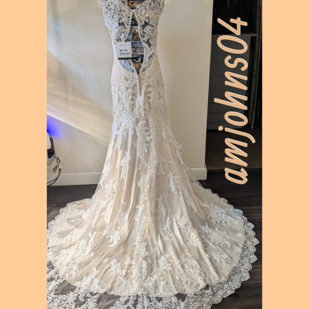 Maggie Sottero 'Melanie' Lace Bridal Gown NWT - Picture 7 of 13